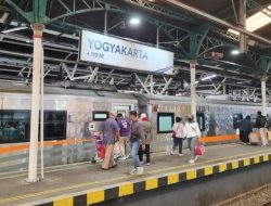 KAI Daop 6 Yogyakarta Buka Pemesanan Tiket KA Tambahan Lebaran 2025