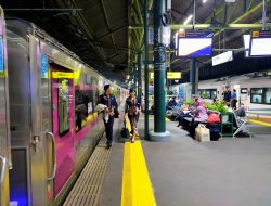 Access by KAI! KAI Ingatkan Sanksi Denda bagi Penumpang yang Turun Melebihi Relasi