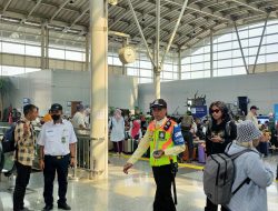 Rekayasa Operasional KAJJ Adanya Pelantikan Kepala Daerah Serentak 2025, KAI Daop 1 Jakarta: Naik Turun Penumpang di Stasiun Jatinegara