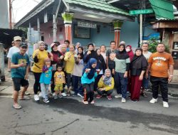 Jalan Sehat Pererat Kebersamaan Warga RT.04 RW.03 Serdang Kemayoran