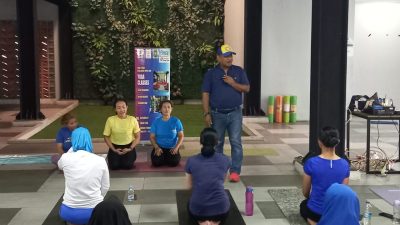Tiap Sabtu Pagi PPYNI Kota Tangerang Buka Kelas Yoga Gratis