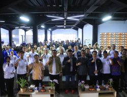 Wakil Walikota Tangerang bersama Kadispora dan Kadinsos “Ngopi” Bareng Karang Taruna