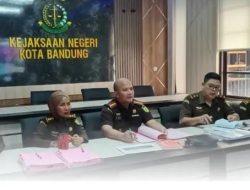 Tak Ada Ampun, Kejari Kota Bandung Tahan Eks Dirut BUMD Jabar