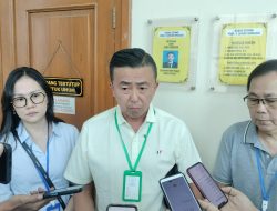 Keluarga Korban Kecewa, Terdakwa Kasus Tabrak Lari di Taman Grisenda Diduga Pura-Pura Sakit