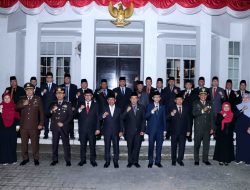 Beri Penghormatan di Pusara Pahlawan, Wali Kota Sachrudin: Kemerdekaan Kita Bukan Hadiah