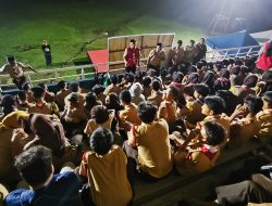 Bulan Bakti Pramuka, Kaonang Bagikan Bingkisan kepada Yatim Piatu Pramuka Kwarran Karawaci