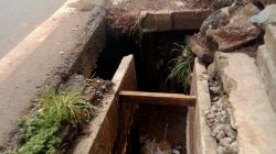 Proyek Kabel Bawah Tanah Tangsel Dinilai Asal – Asalan ,Warga Khawatir Banjir Makin Parah