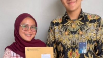 BRI Cabang Hayam Wuruk Serahkan Tabungan Junio kepada Nasabah Payroll Hasil Akuisisi Rekening