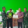 RW 012 Kelurahan Semanan Serahkan Bantuan ke Koramil 06 Kalideres untuk Korban Bencana Sumatera