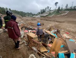BNPB: Longsor Cisarua Bandung Barat Dipicu Hujan Intensitas Tinggi 