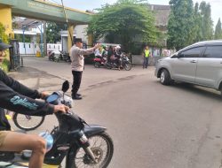 Polsek Panongan Gelar Strong Point di Perempatan Al Fatih Citra Raya