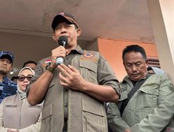 Kepala BNPB Pastikan 48 Rumah Longsor Cisarua akan Dibangun Kembali
