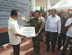 Kepala BNPB Salurkan Bantuan Tahap Pertama Perbaikan 1.275 Rumah di Lhokseumawe 