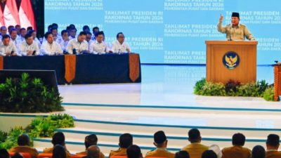 Presiden Prabowo Subianto Soroti Pantai Bali yang Kotor