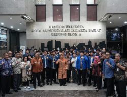 Mahasiswa dan Pemkot Jakbar Perkuat Sinergi Soroti Banjir hingga Transparansi Birokrasi