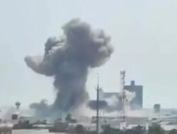 Iran Hantam 14 Pangkalan AS di Kawasan Timur Tengah