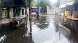 Lingkungan RT 05 RW 03 Semanan Langganan Genangan Air Kala Musim Hujan