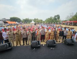 Antusias Warga Kembangan Ikuti Jamuan Rakyat  Perayaan HUT Kemerdekaan RI Ke-81